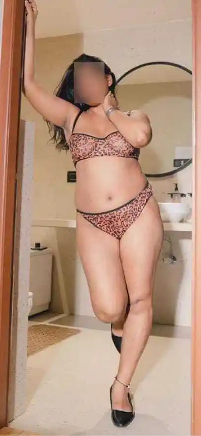 High class escorts in Delhi